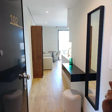 Blue River - Douro Tower * Vila Nova de Gaia